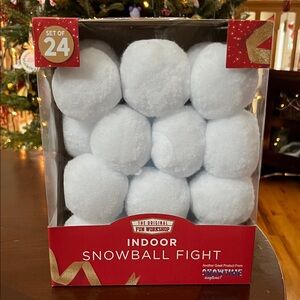 Workshop Indoor Snowball Fight Set - White
